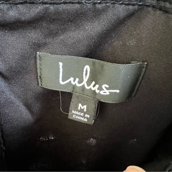 Lulus NWT Black Lace Story of Love Half Sleeve Square Neck Dress Size Medium - Picture 5 of 7